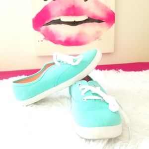 Fun Mint Green sneakers
